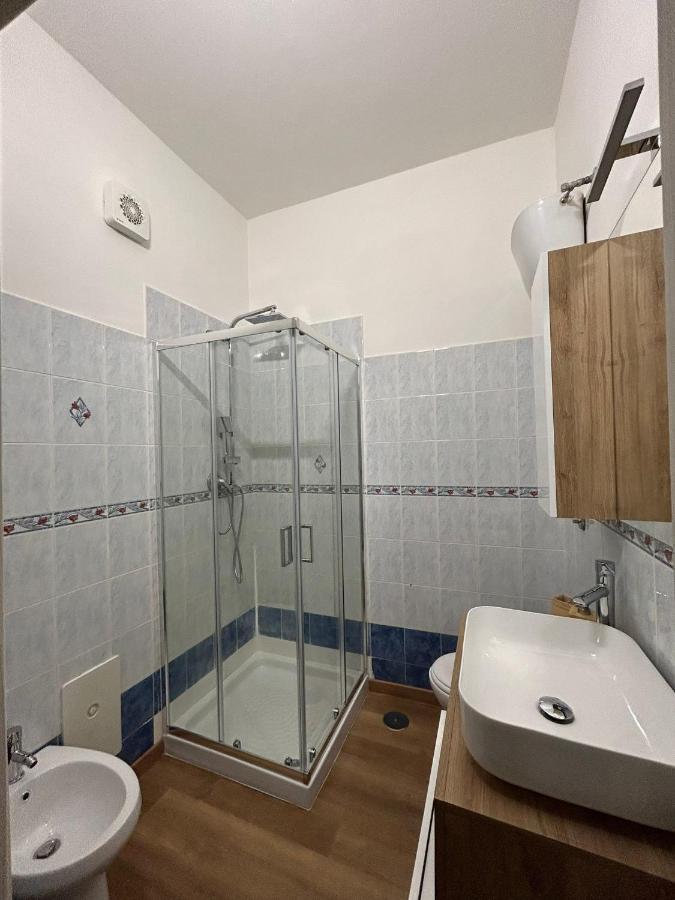 Casa Vacanze Oikia - Room Girasole 那不勒斯 外观 照片