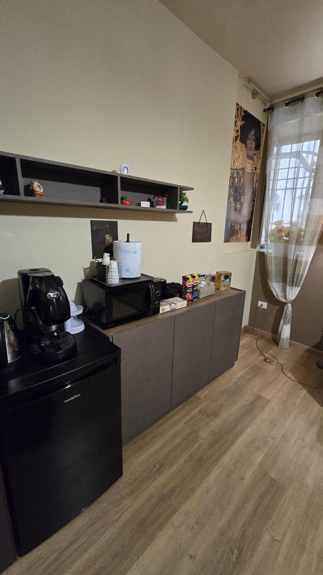 Casa Vacanze Oikia - Room Girasole 那不勒斯 外观 照片